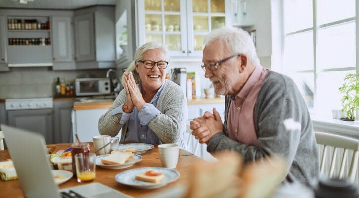 Um estudo recente descobriu que os participantes do plano 401(k) acreditam que precisarão de US$ 1,9 milhão em poupança para a aposentadoria.